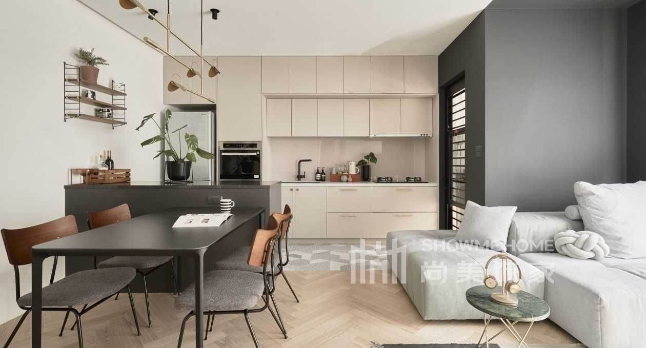 藍(lán)石大溪地